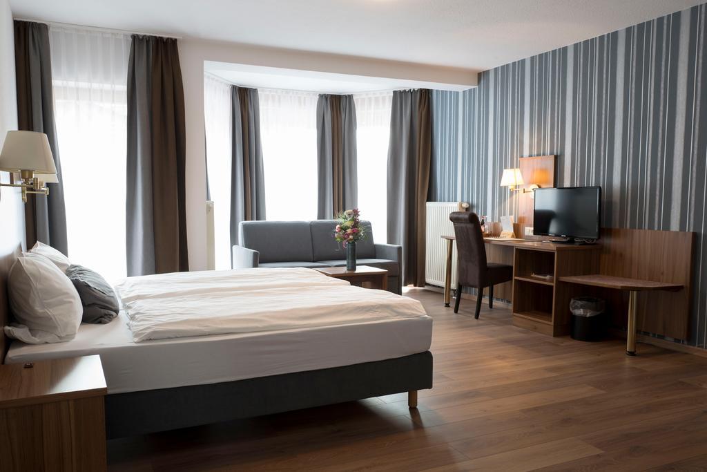 Hotel Am Palais Ґельнгаузен Екстер'єр фото